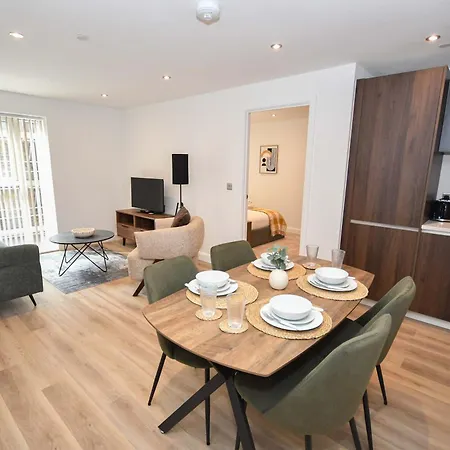 Bright 2 Bed In - Sleeps 4 Leeds (West Yorkshire)