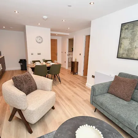 Bright 2 Bed In - Sleeps 4 Leeds (West Yorkshire)