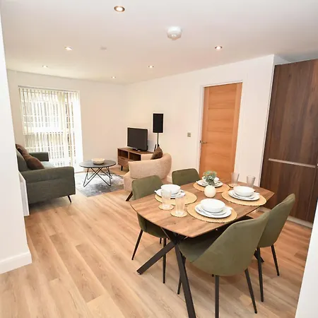 Bright 2 Bed In - Sleeps 4 Appartement