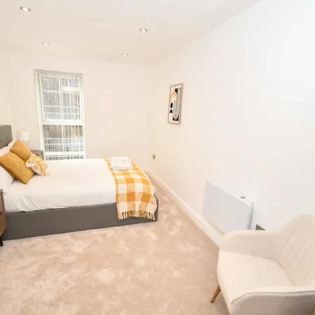 Appartement Bright 2 Bed In - Sleeps 4 *